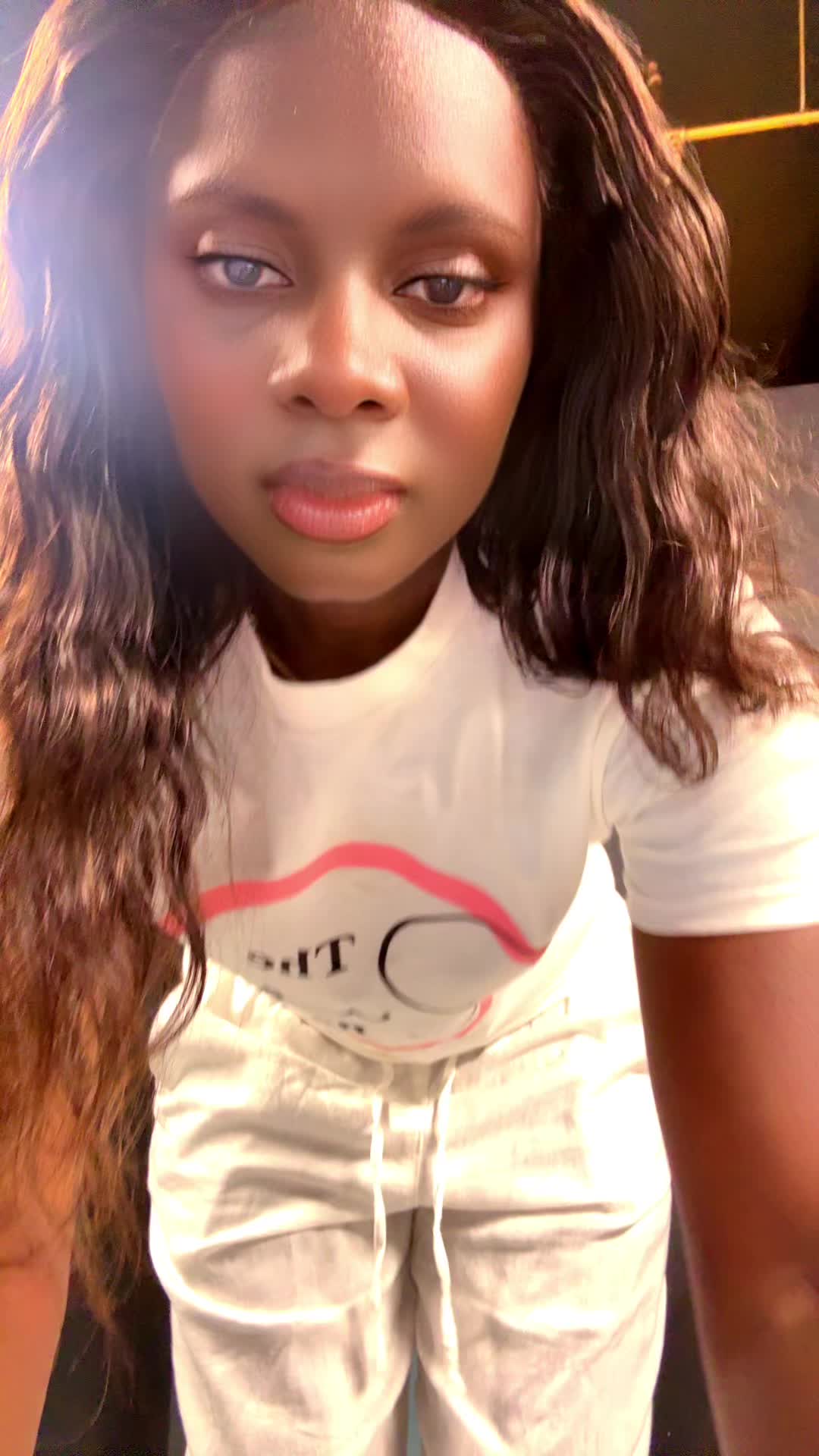 @Akou