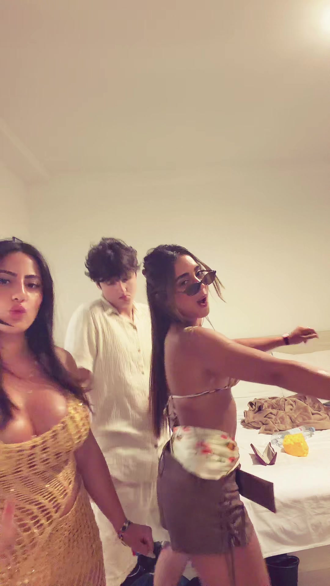 @lalalalalalala