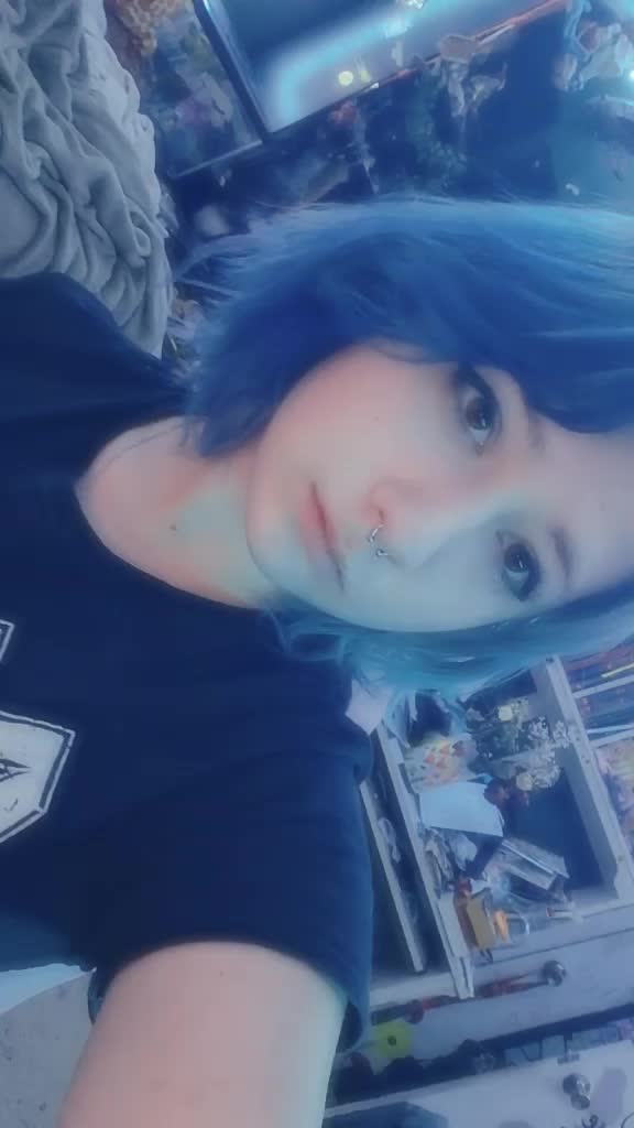 @Lilyyy