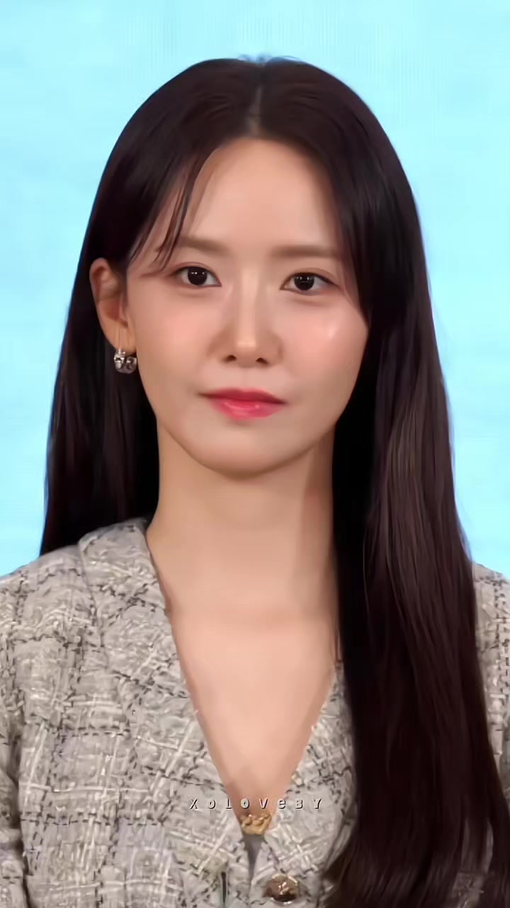 @𝒀𝒐𝒐𝒏𝒂_𝑺𝒆𝒉𝒖𝒏 𝑭𝒂𝒏𝒔