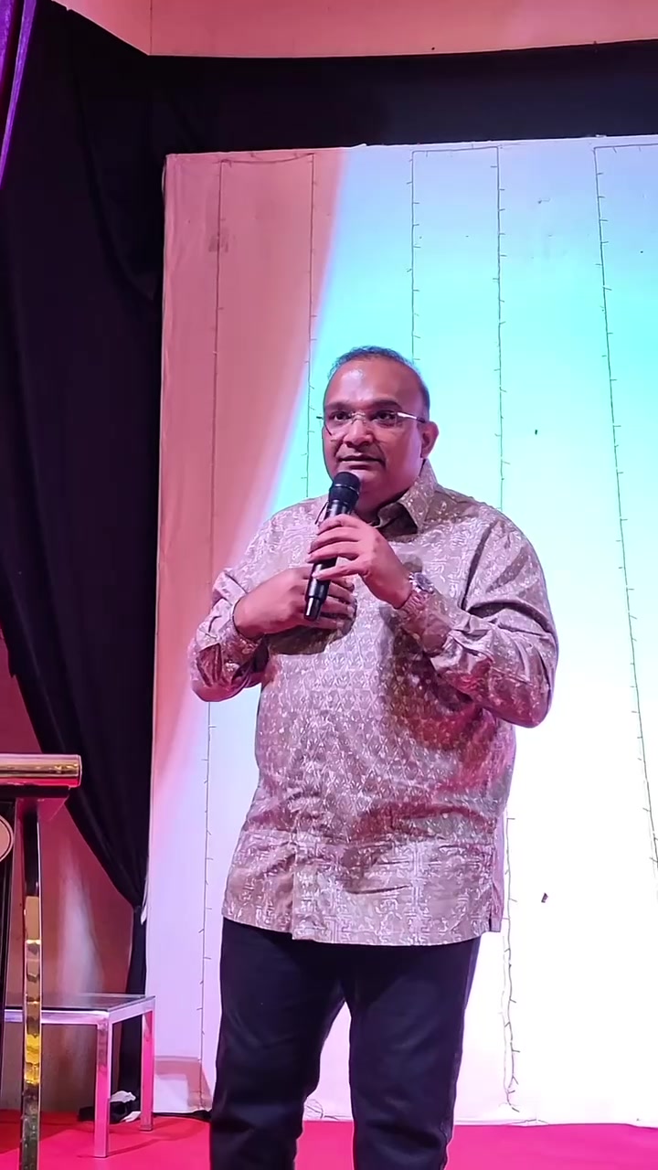 @Dr Sathia Prakash Fan Page