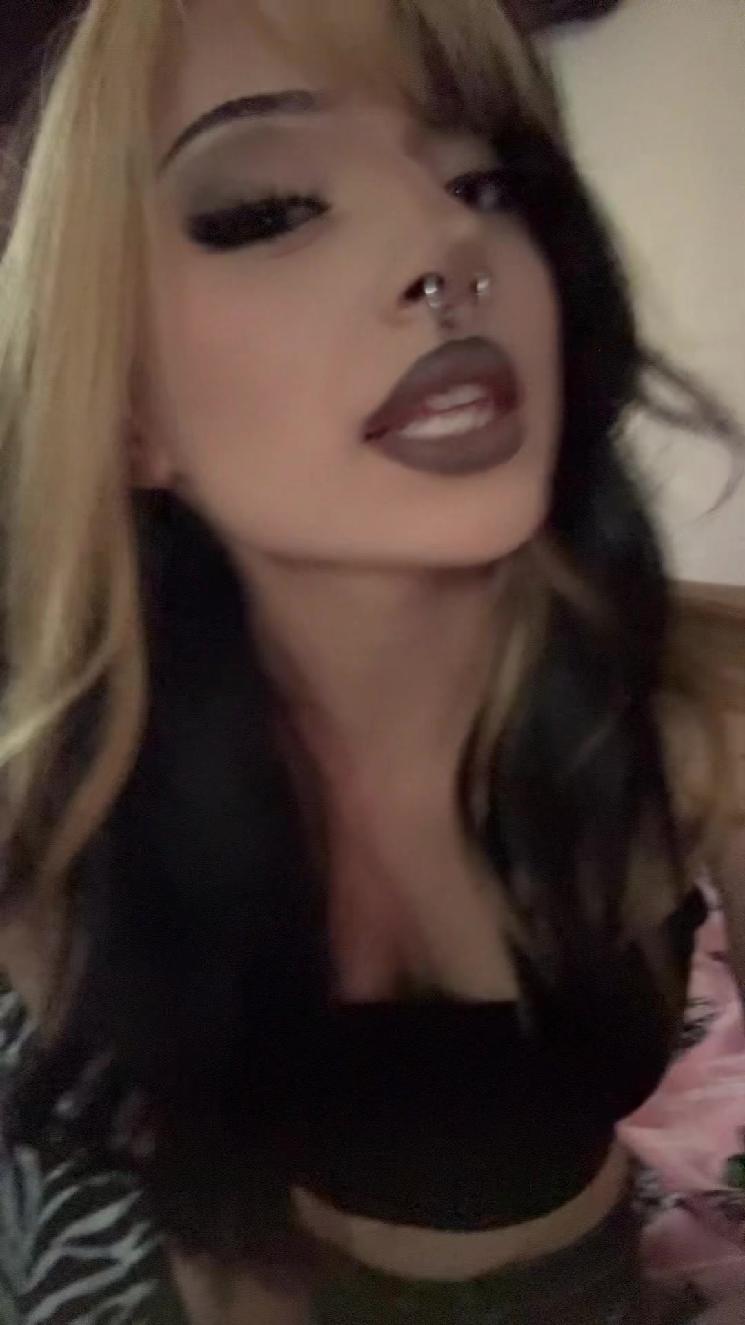 @𝔦𝔯𝔦𝔰
