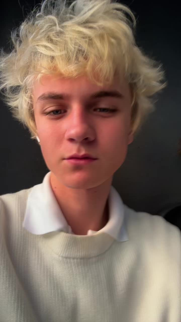 @тгк:я блонд бой
