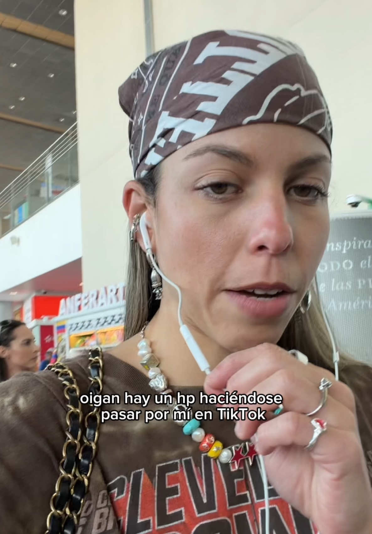 @Isa Quiros