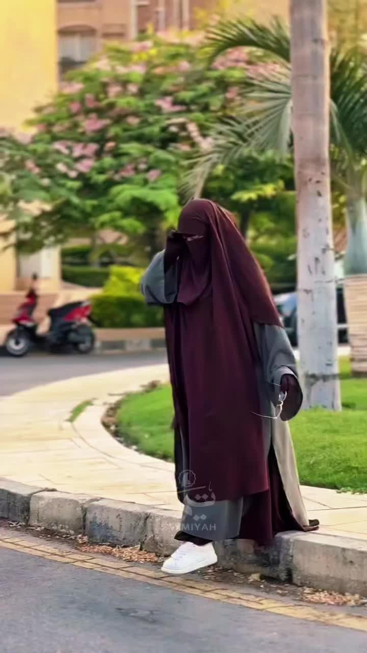 @Šűűmëë Qüēëñ🦋🦅🎀