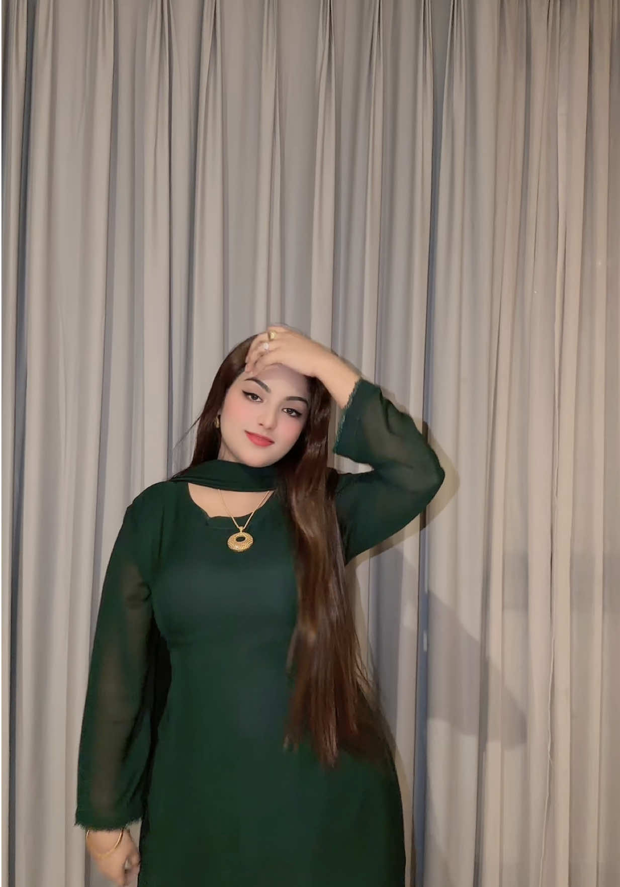 @Ayesha 🔥🔥