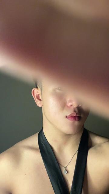 @๐พ๐ง๐๐จ๐_๐ก๐๐ญ
