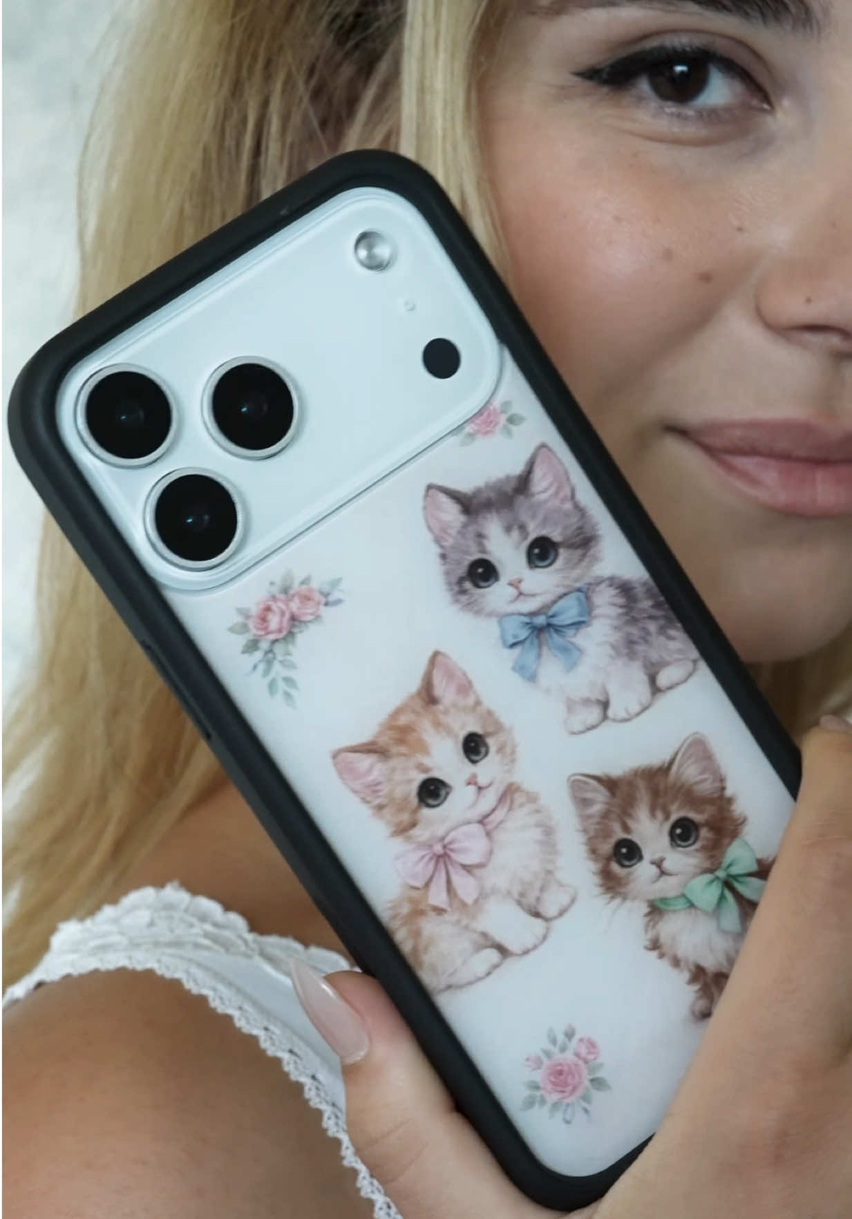 @Wildflower Cases