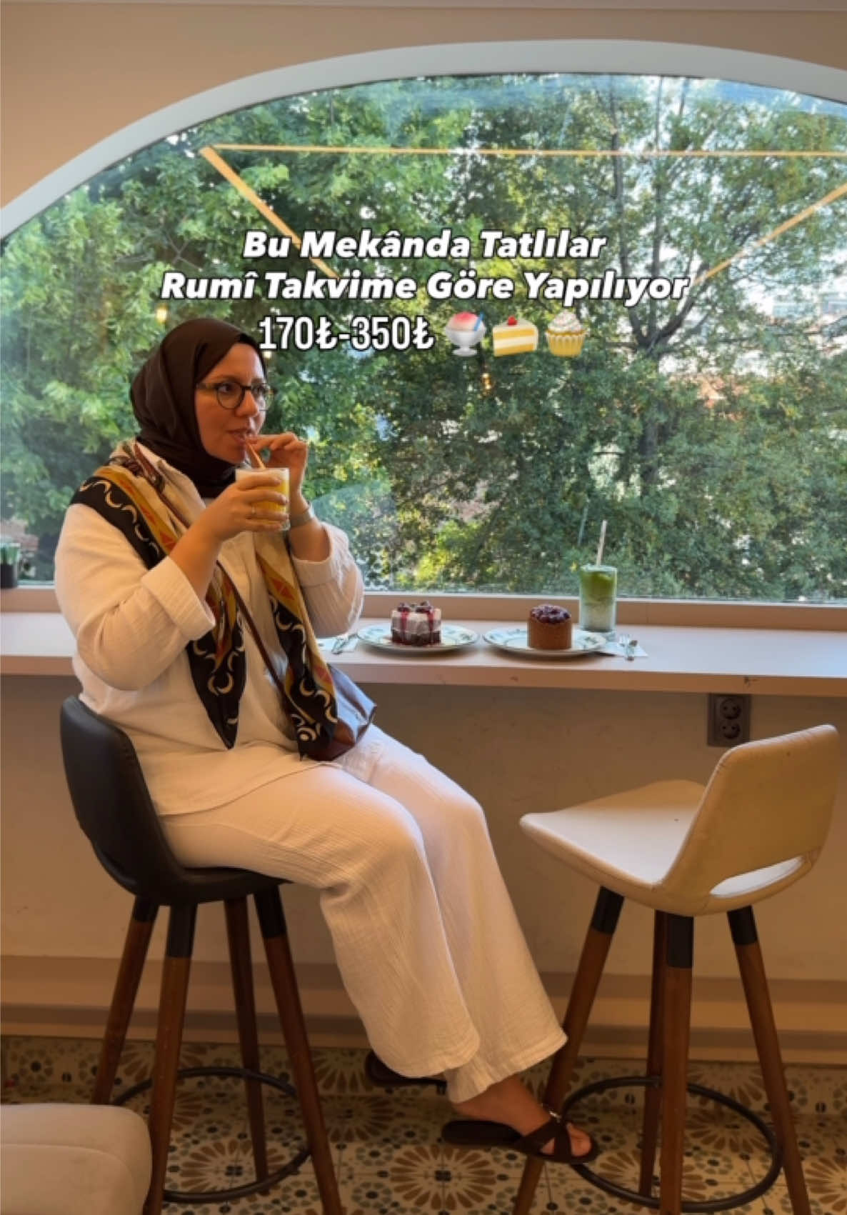 @Üstüne Çay Gider