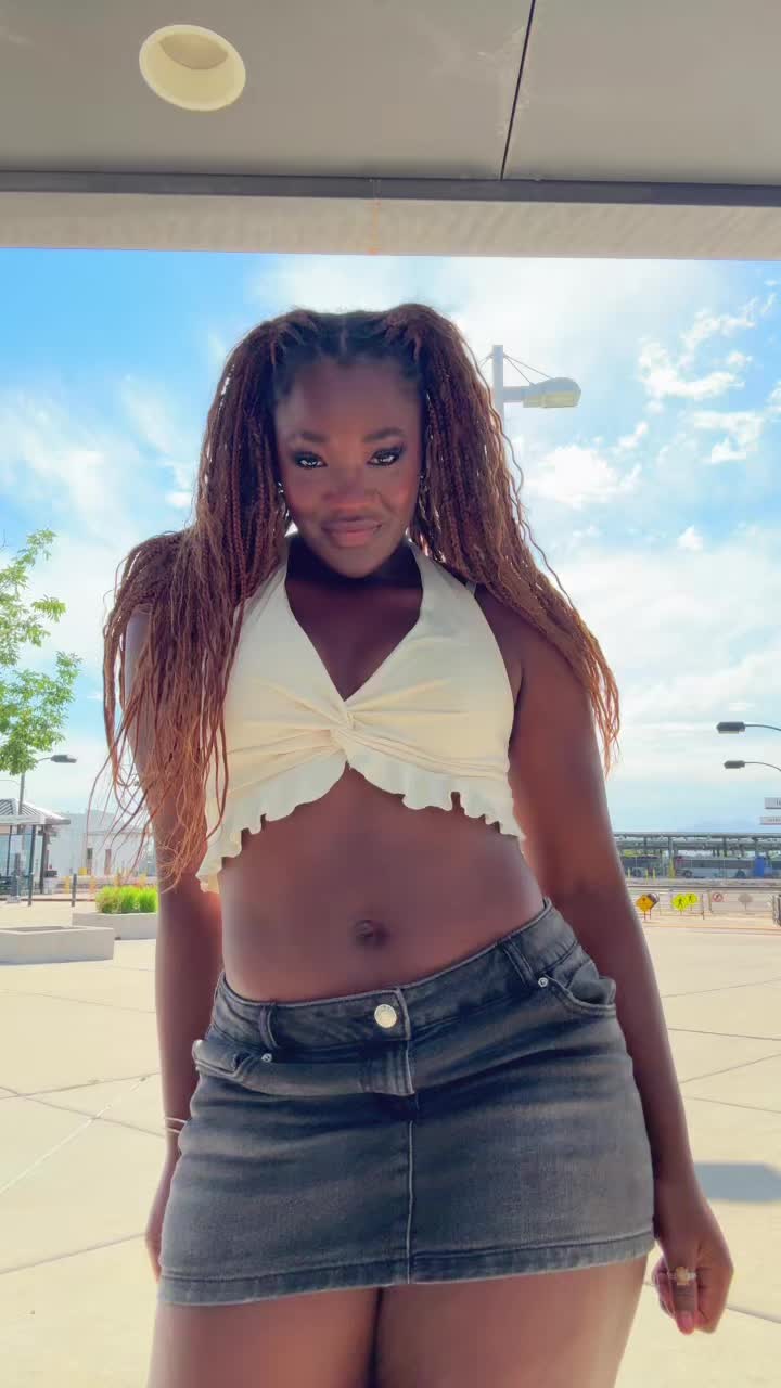 @zuri