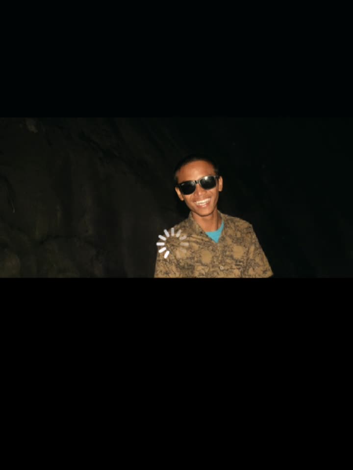 @Kurawa&bull;&radic;