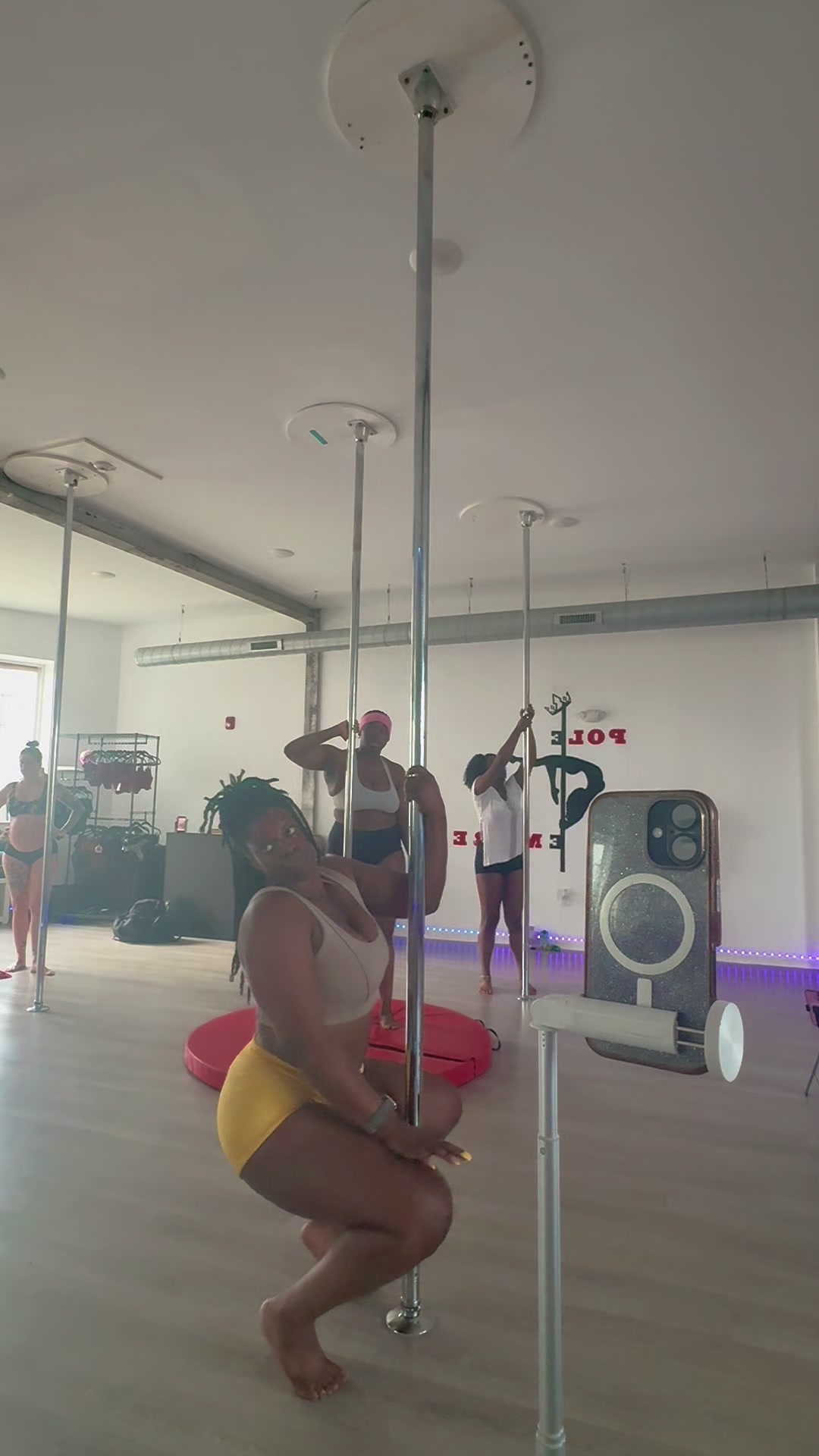 @Dj