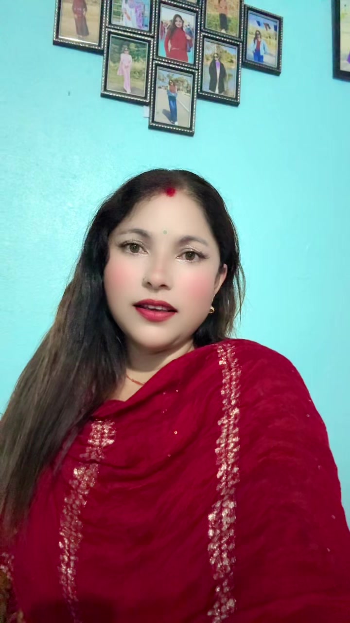 @Dima Khanal😘