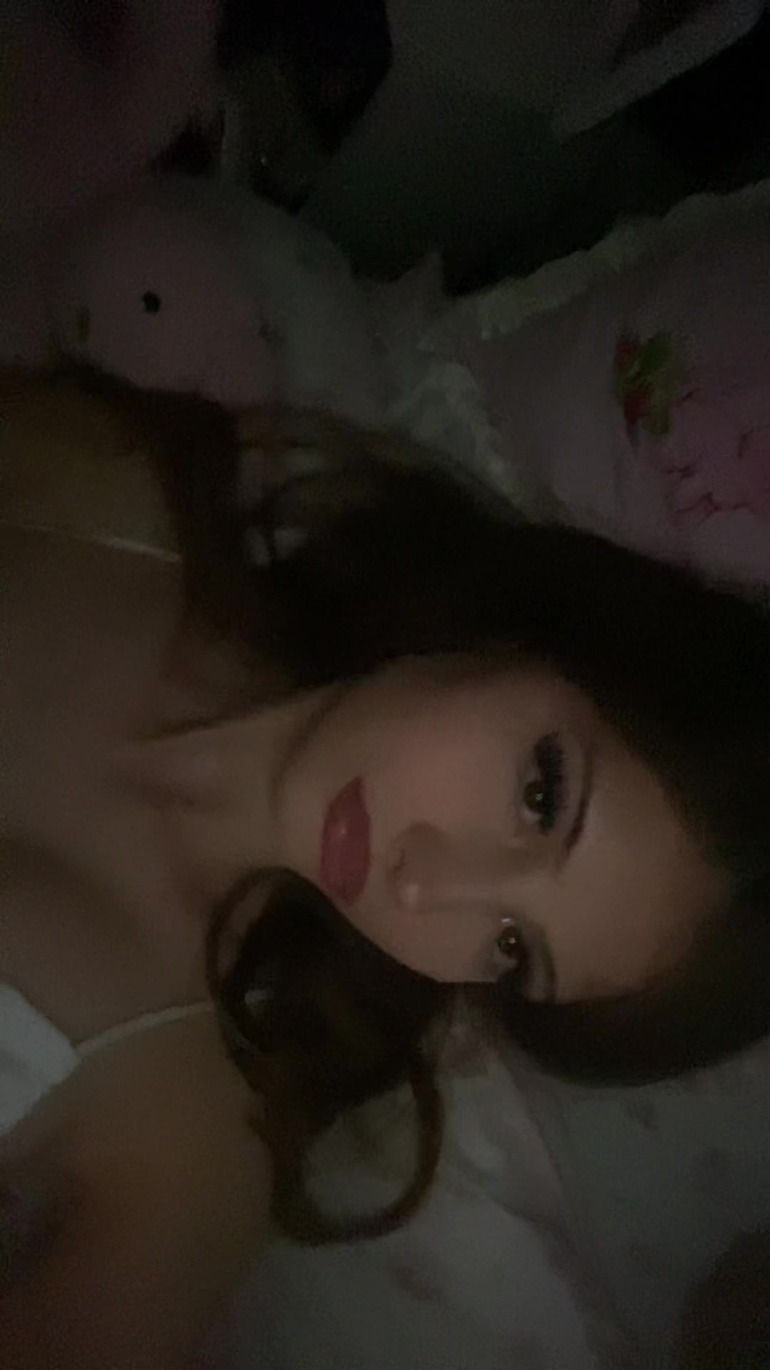 @elyssa🧁
