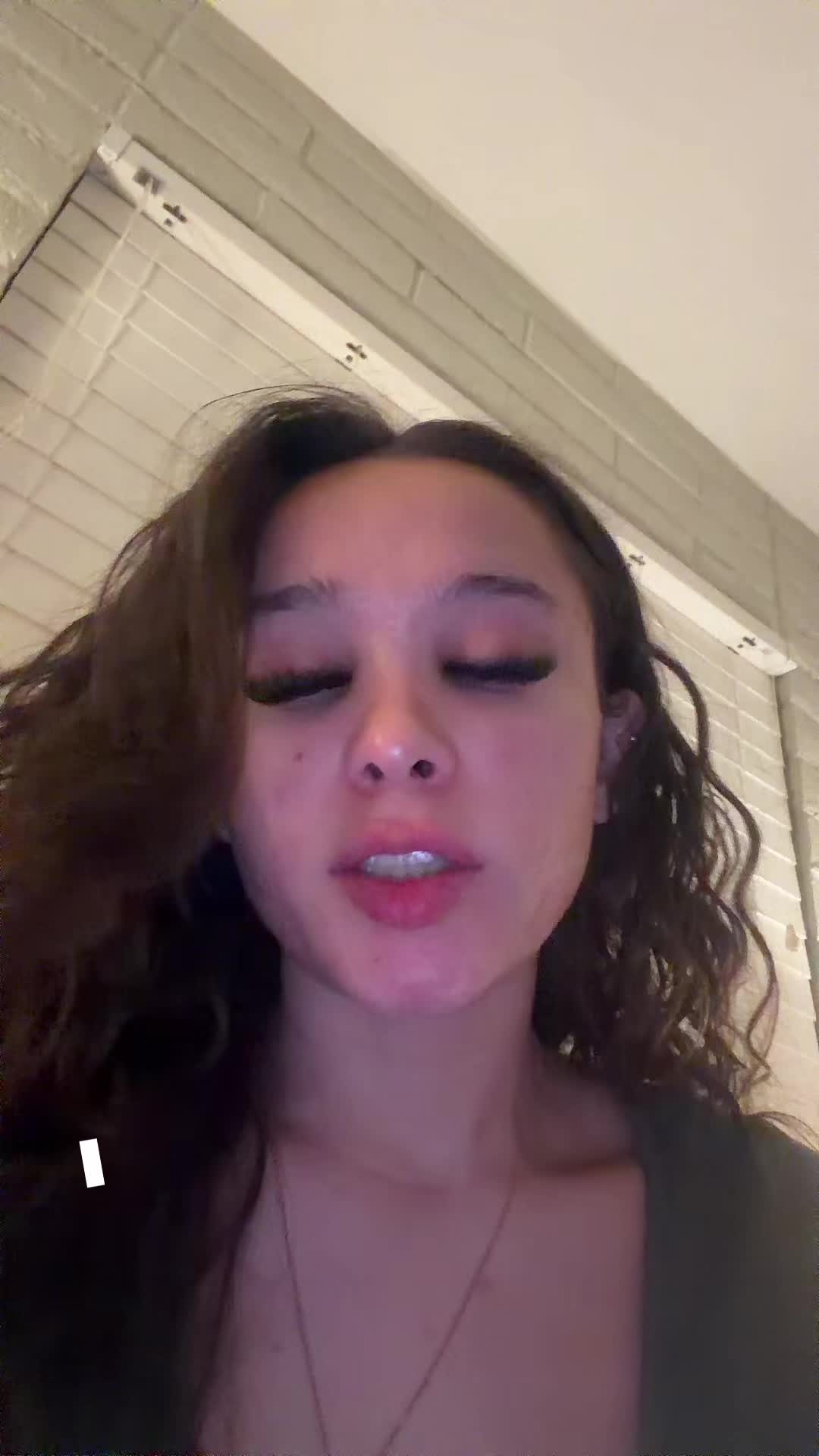 @Goddessgenesis_
