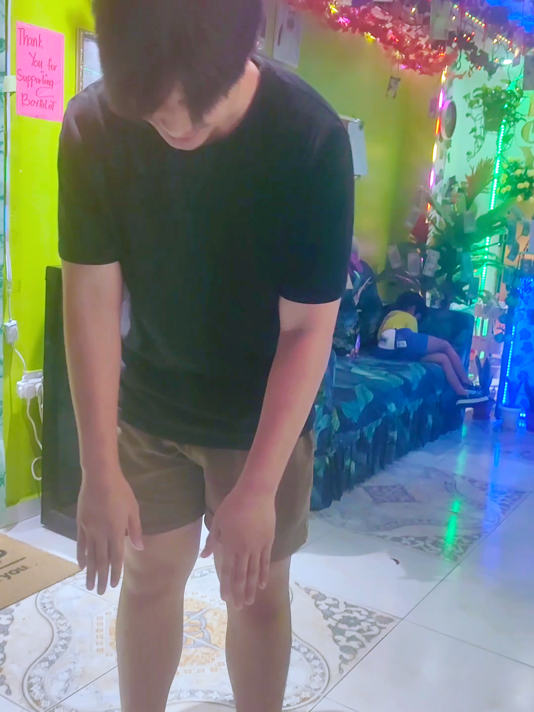 @BOY HILOT