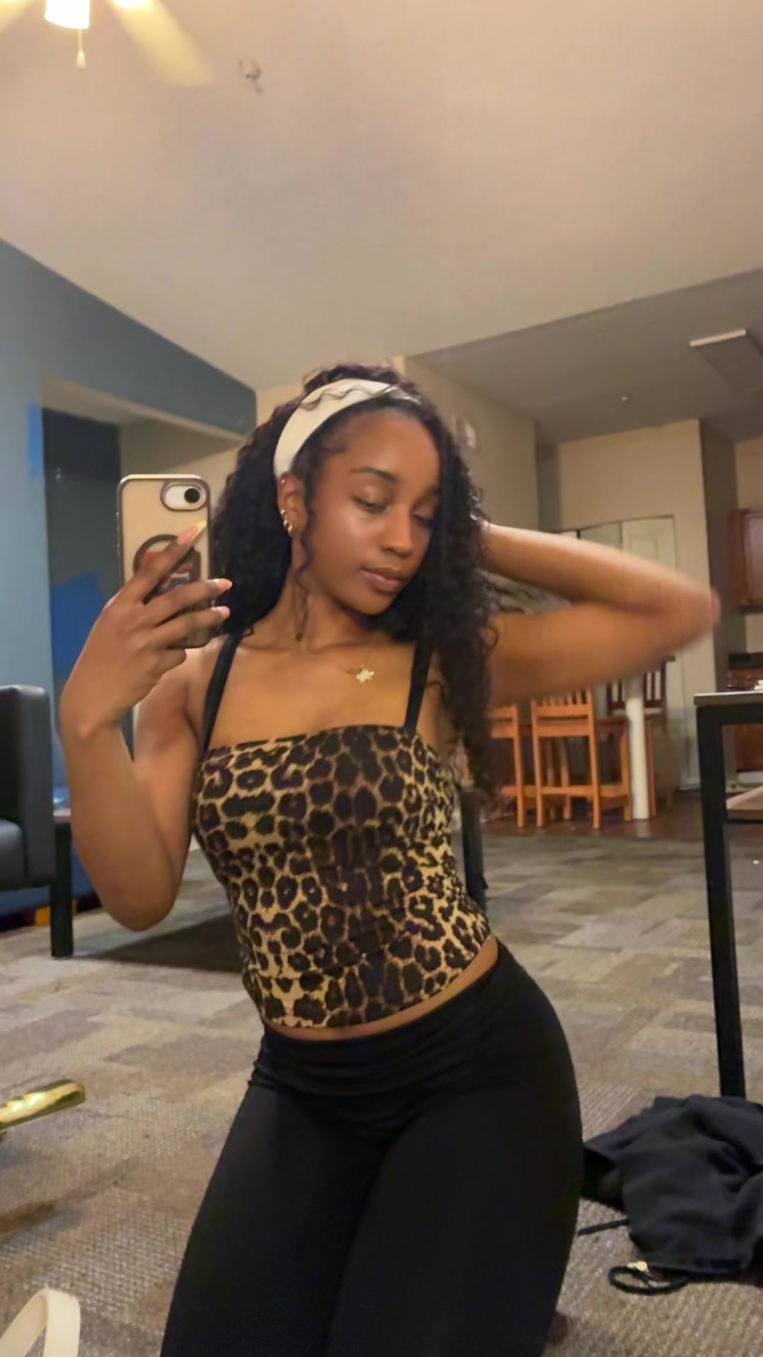 @Darnyell.