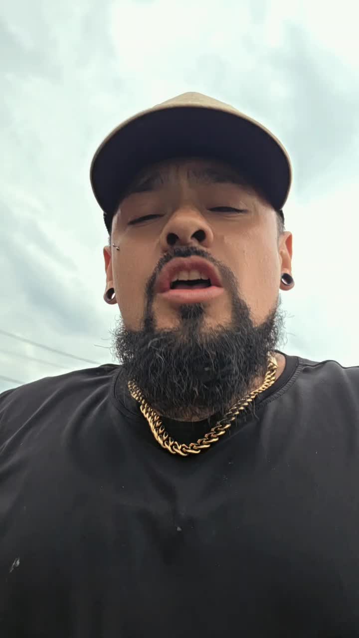@LOUIEVSXXII