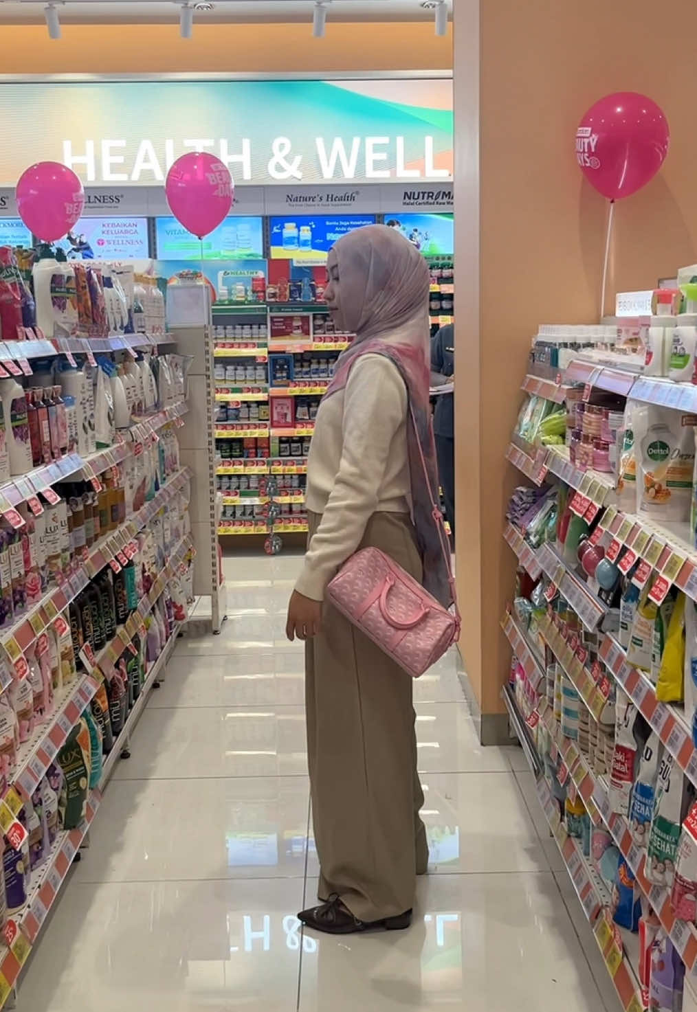 @𝘏𝘪, 𝘖𝘺𝘪𝘯 𝘪𝘴 𝘩𝘦𝘳𝘦 ✦