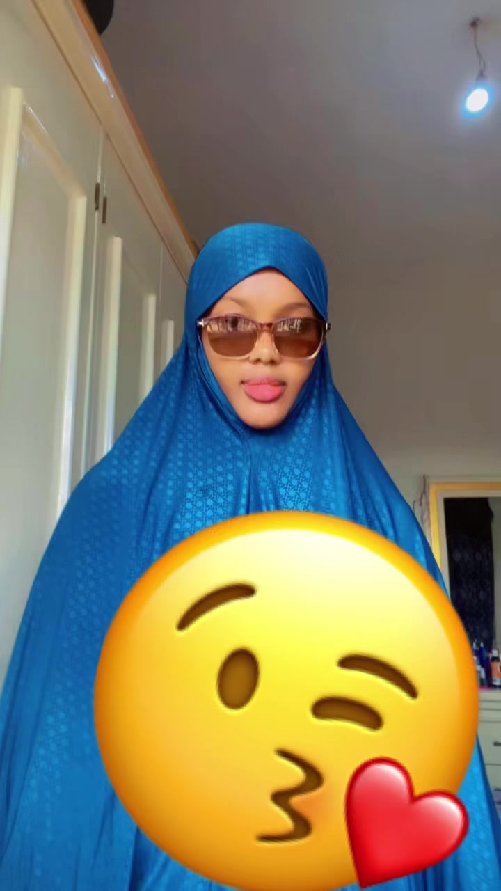 @Ãicha Õumar Diallo