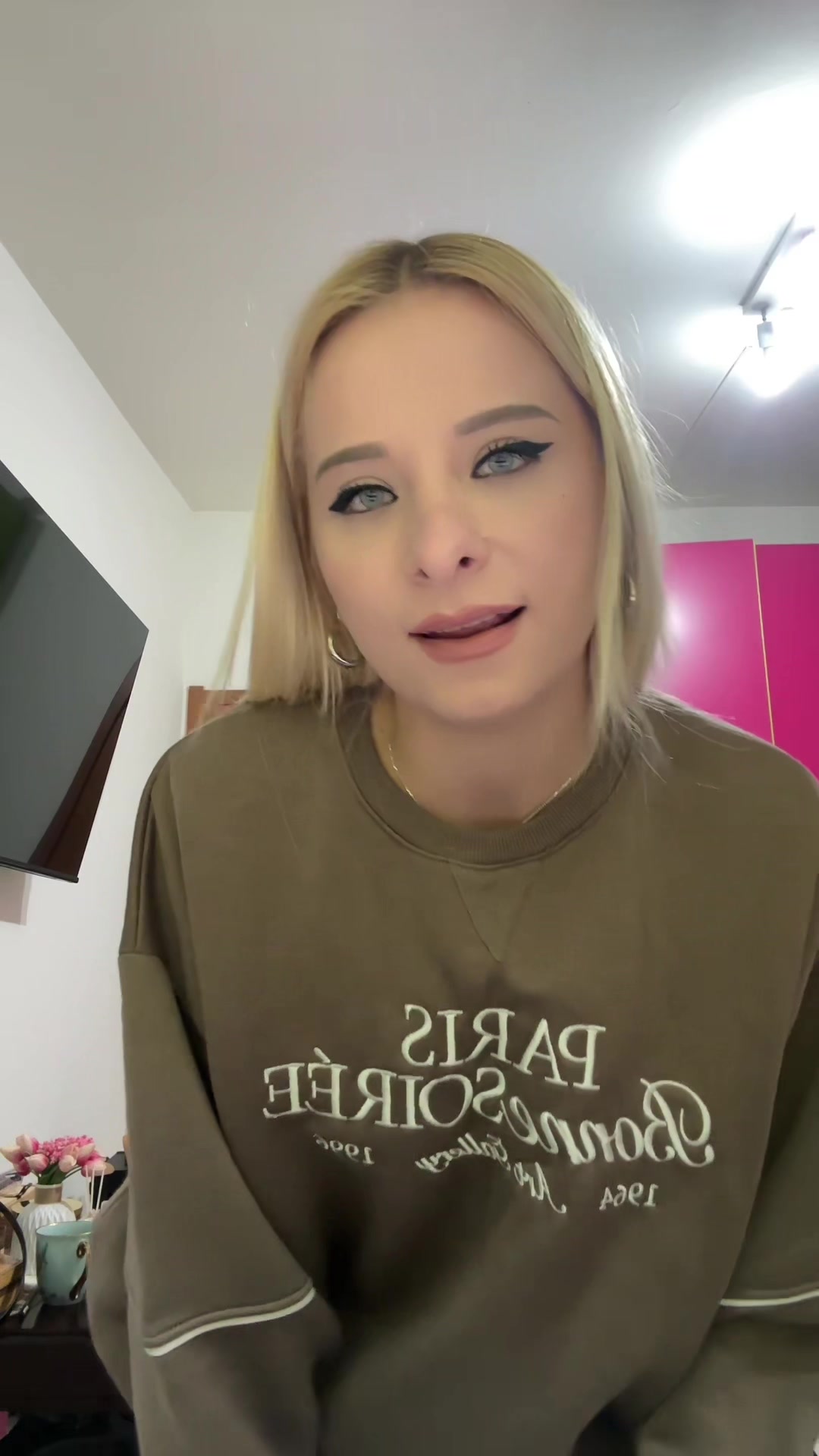 @𝑱𝒖𝒍𝒊𝒂 𝑩𝒈𝒏