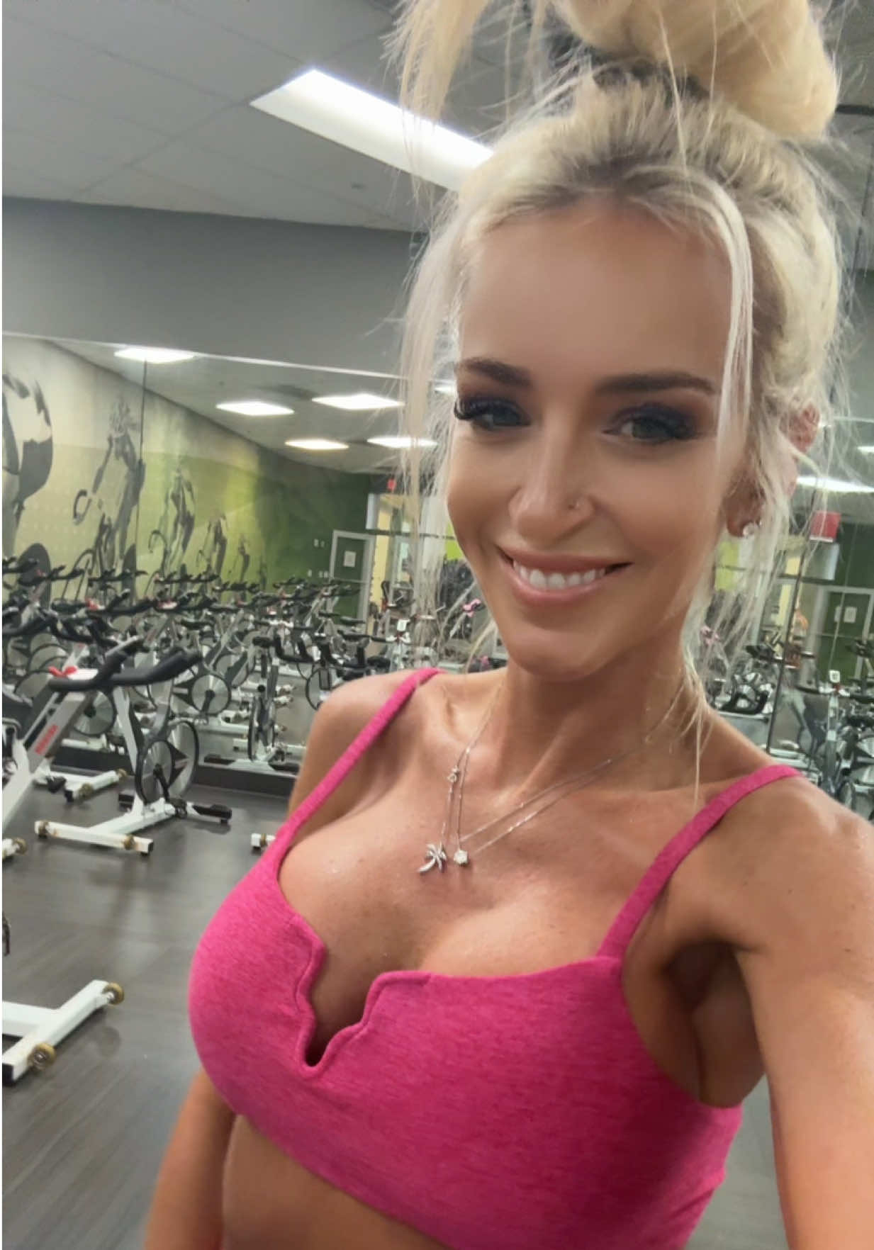 @fitnesschloe1
