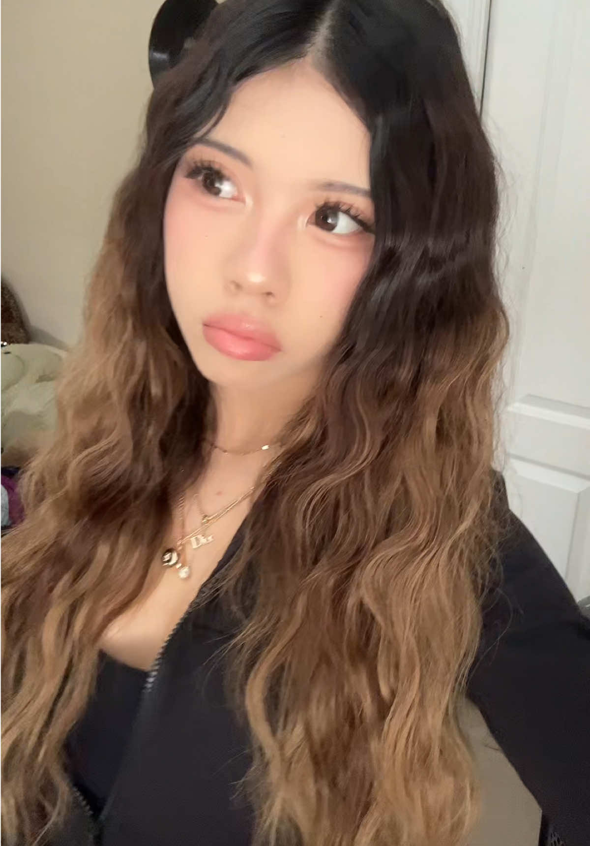 @CHLOE C