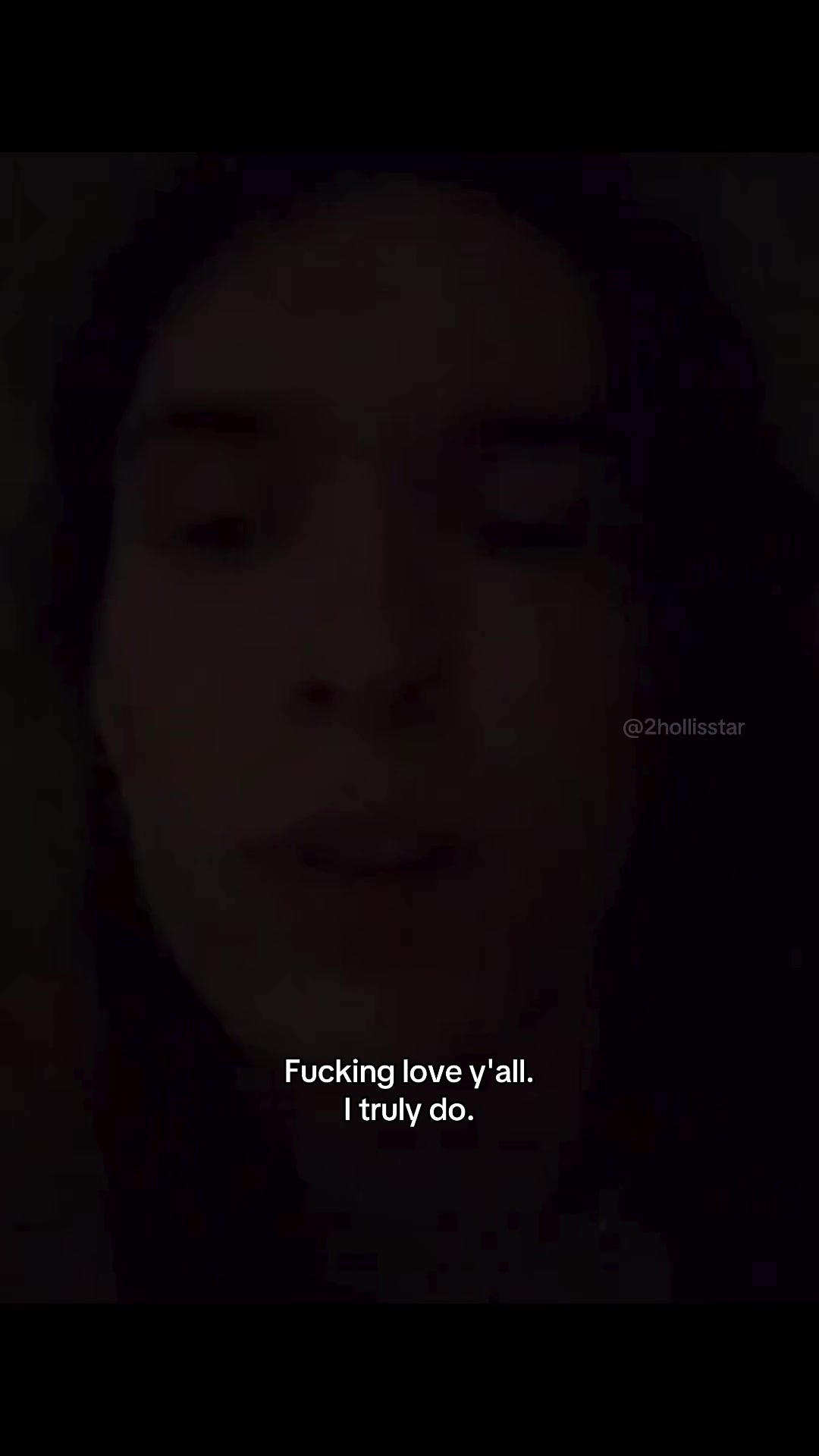 @2hollisstar