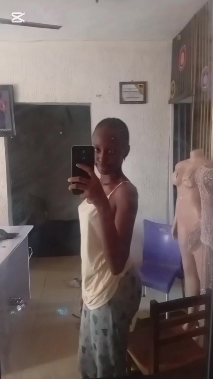 @Bigforeheadgirl🎗️
