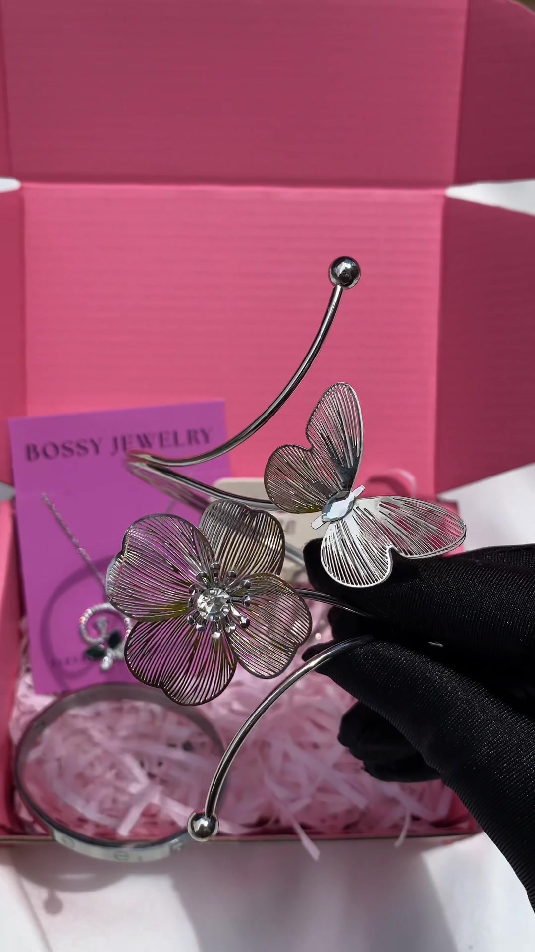 @BOSSY JEWELRY.ug