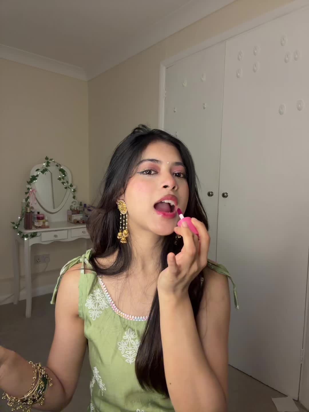 @Simmiyaiii
