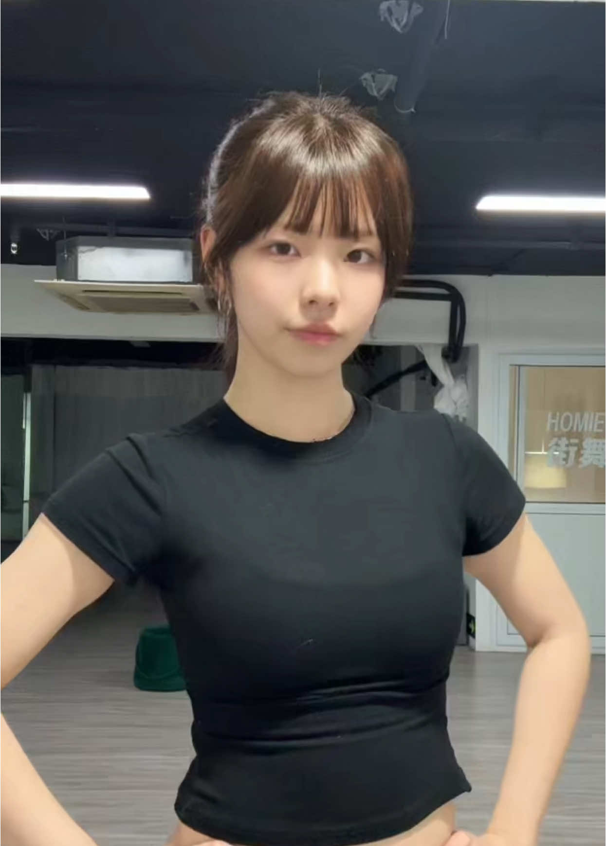 @lu