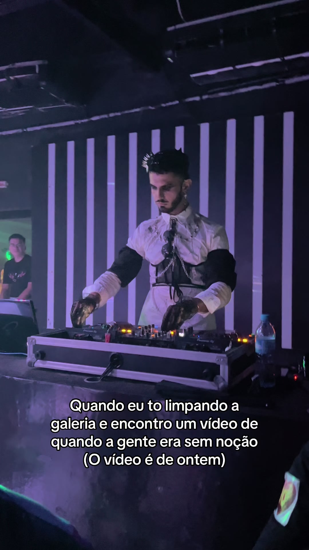 @Bela