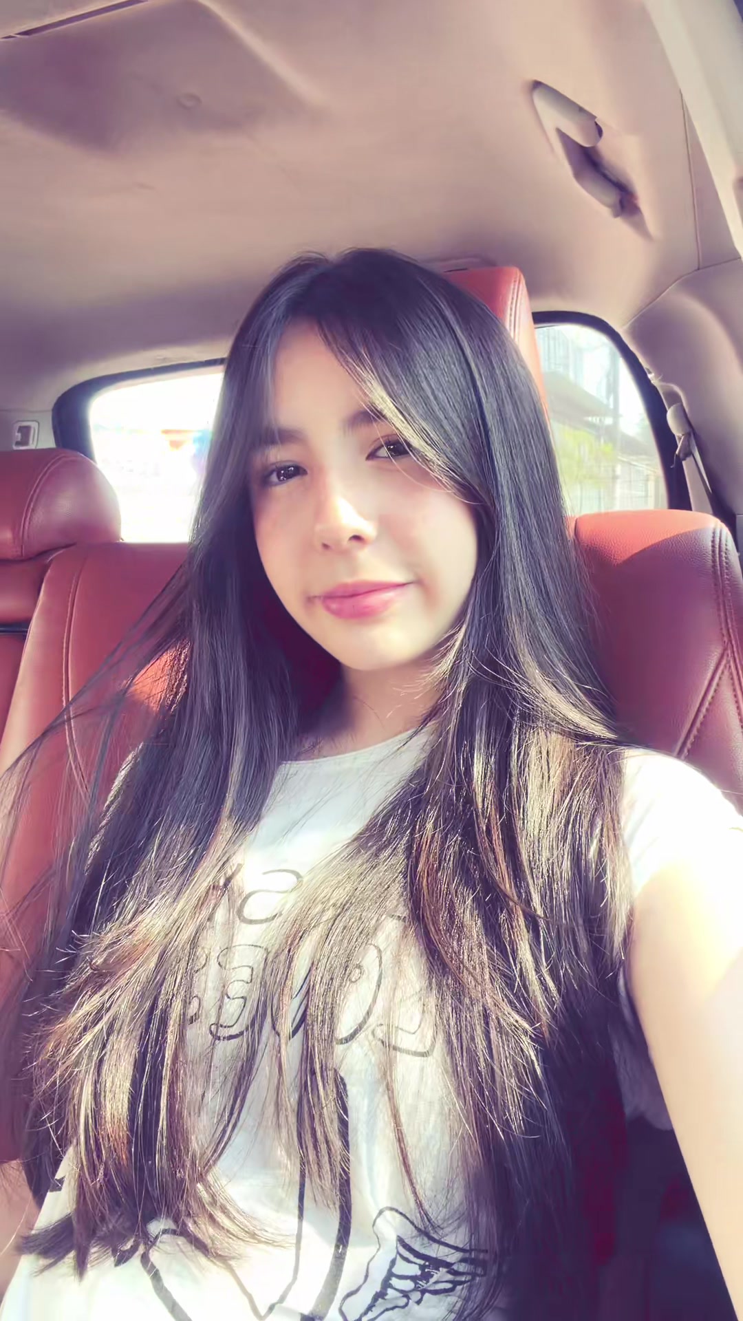 @Lara