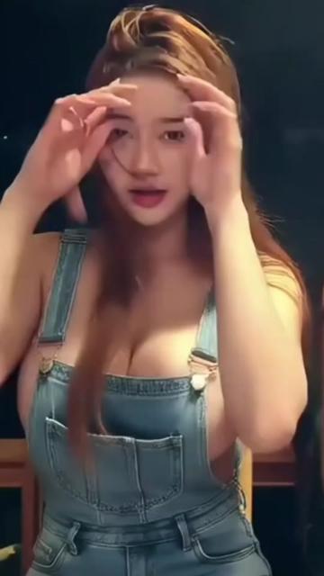 @𝐑 𝐀 𝐃 𝐔 𝐄 𝐁 𝐑 𝐀