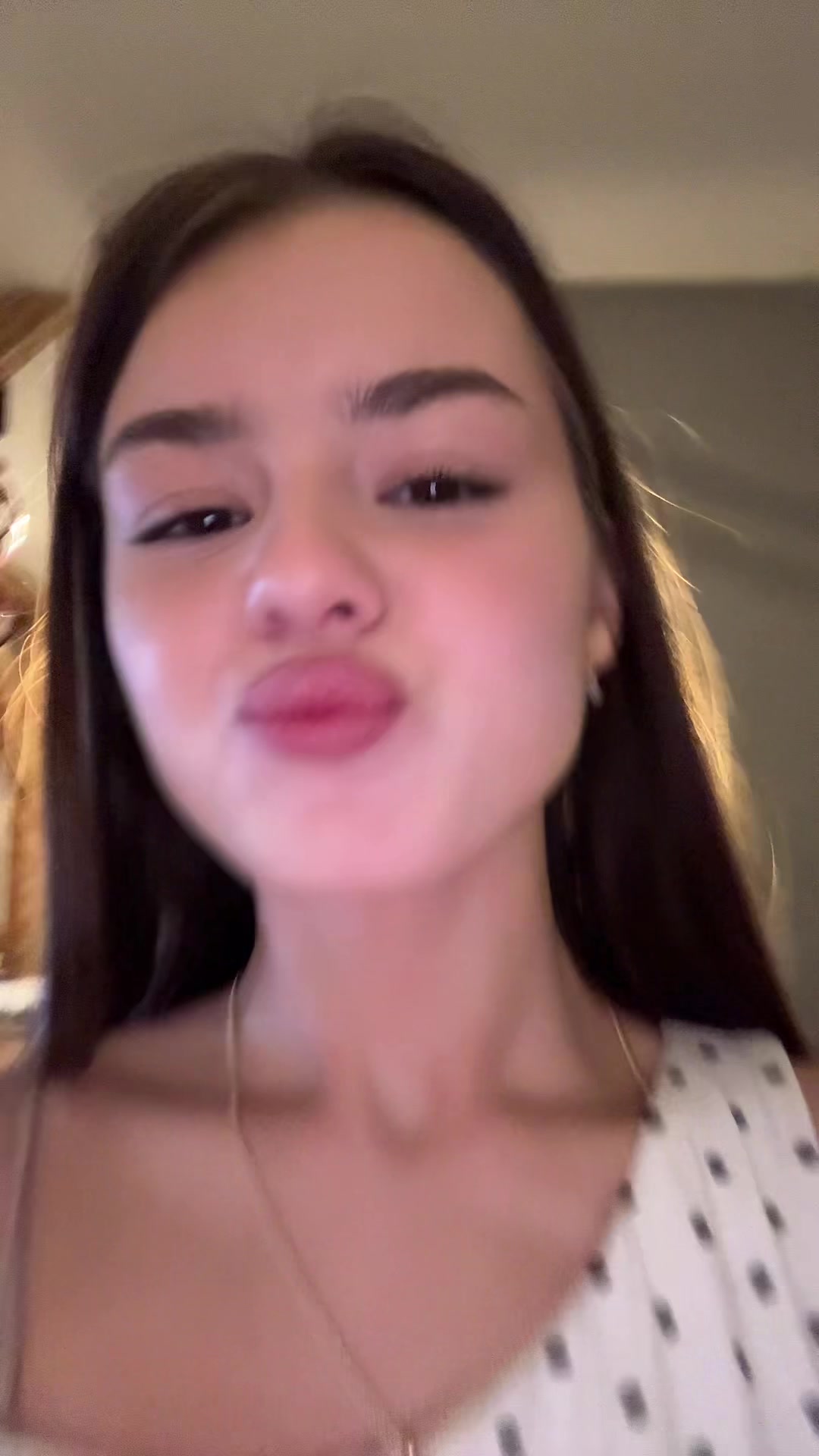 @xDhka