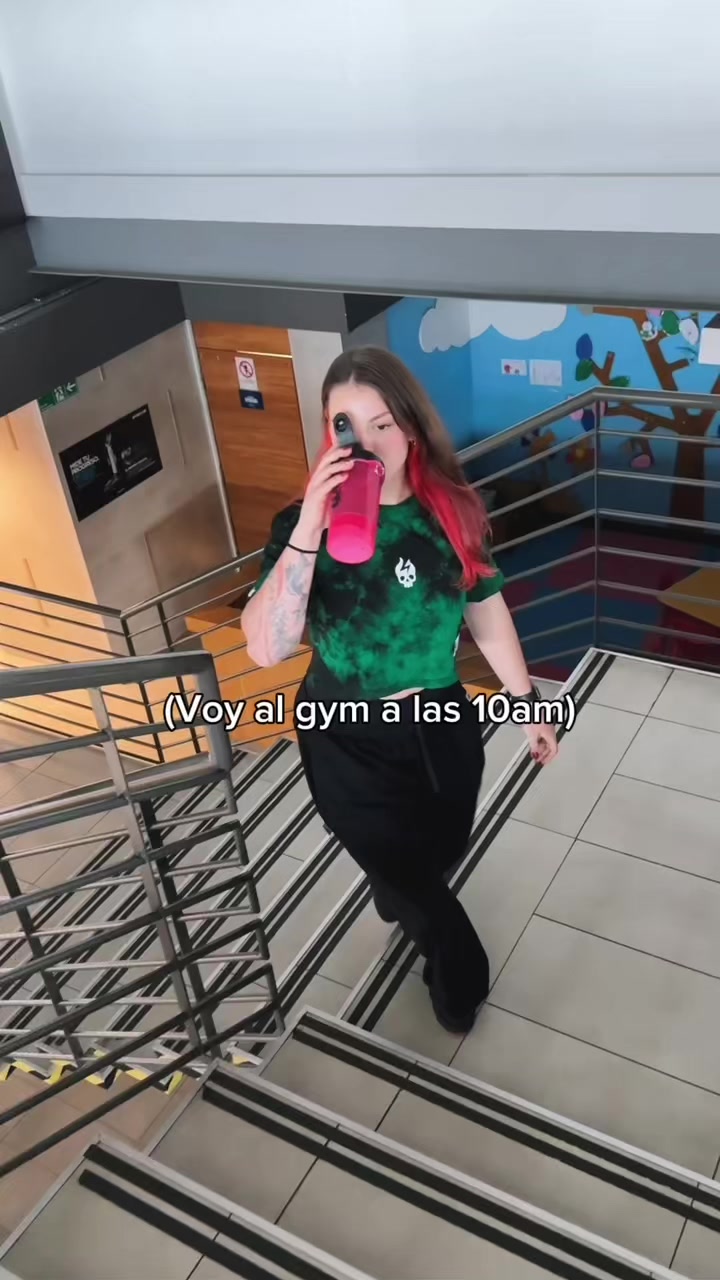 @Kathe Szebun 🐦🔥