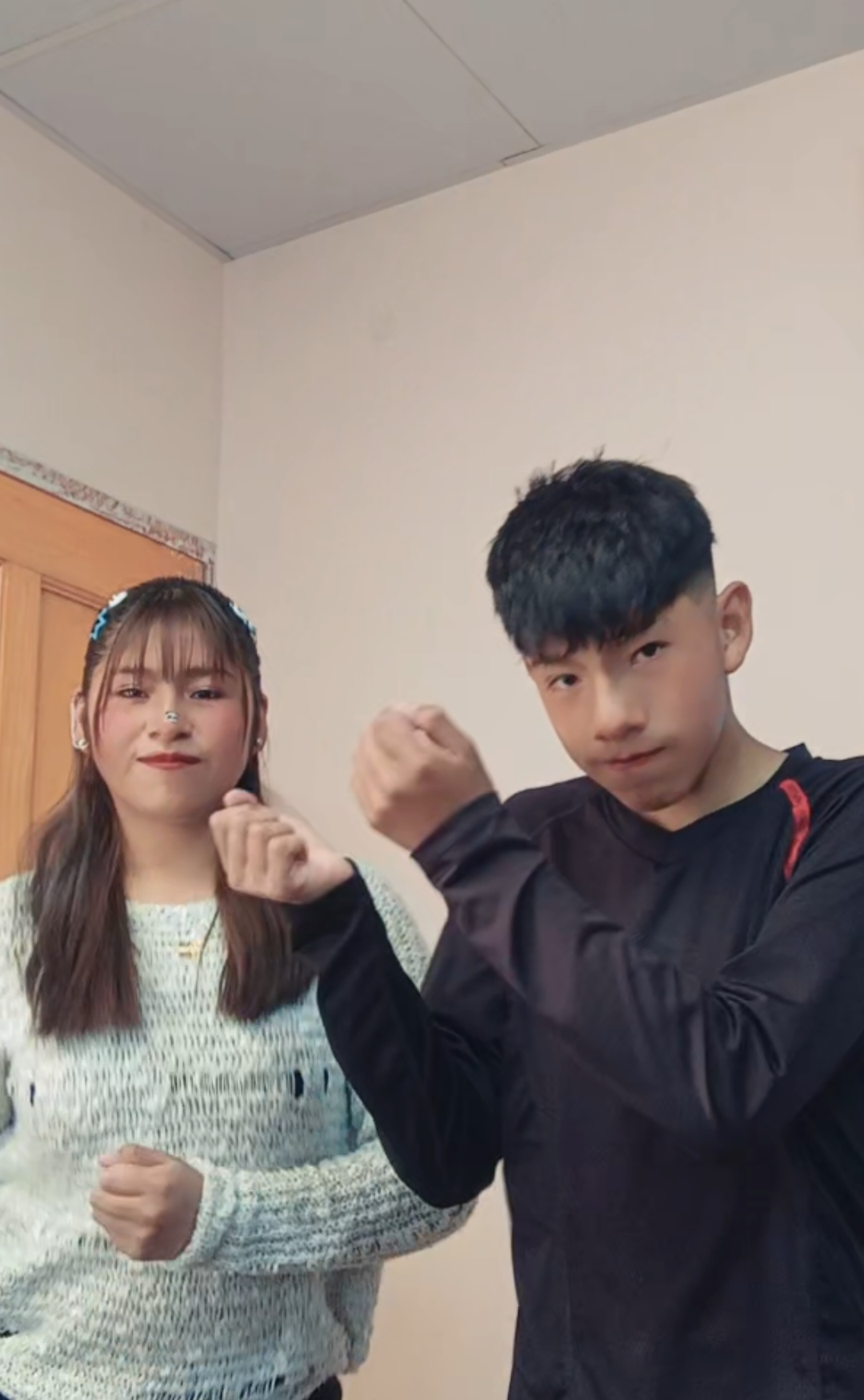 @𝐁𝐞𝐥𝐞𝐧_𝐭𝐢𝐤⁷