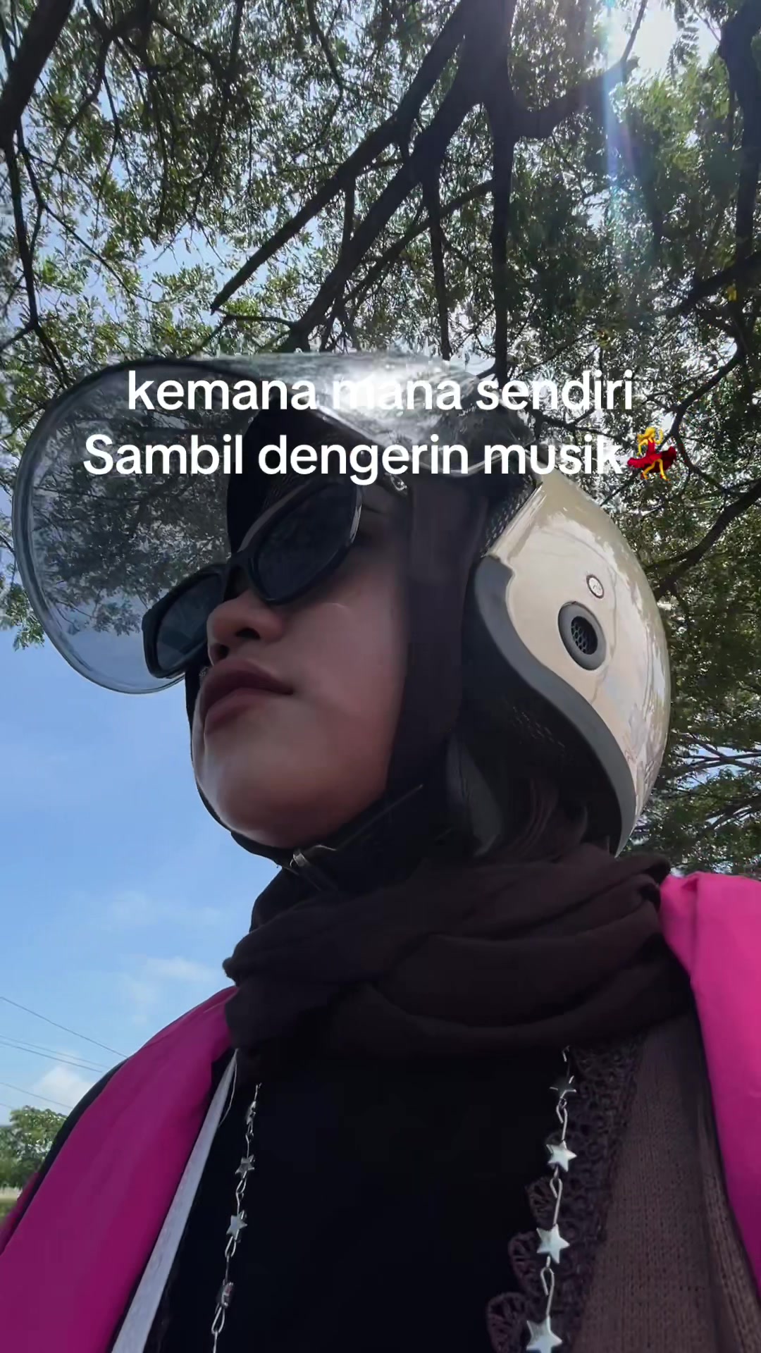 @⃟