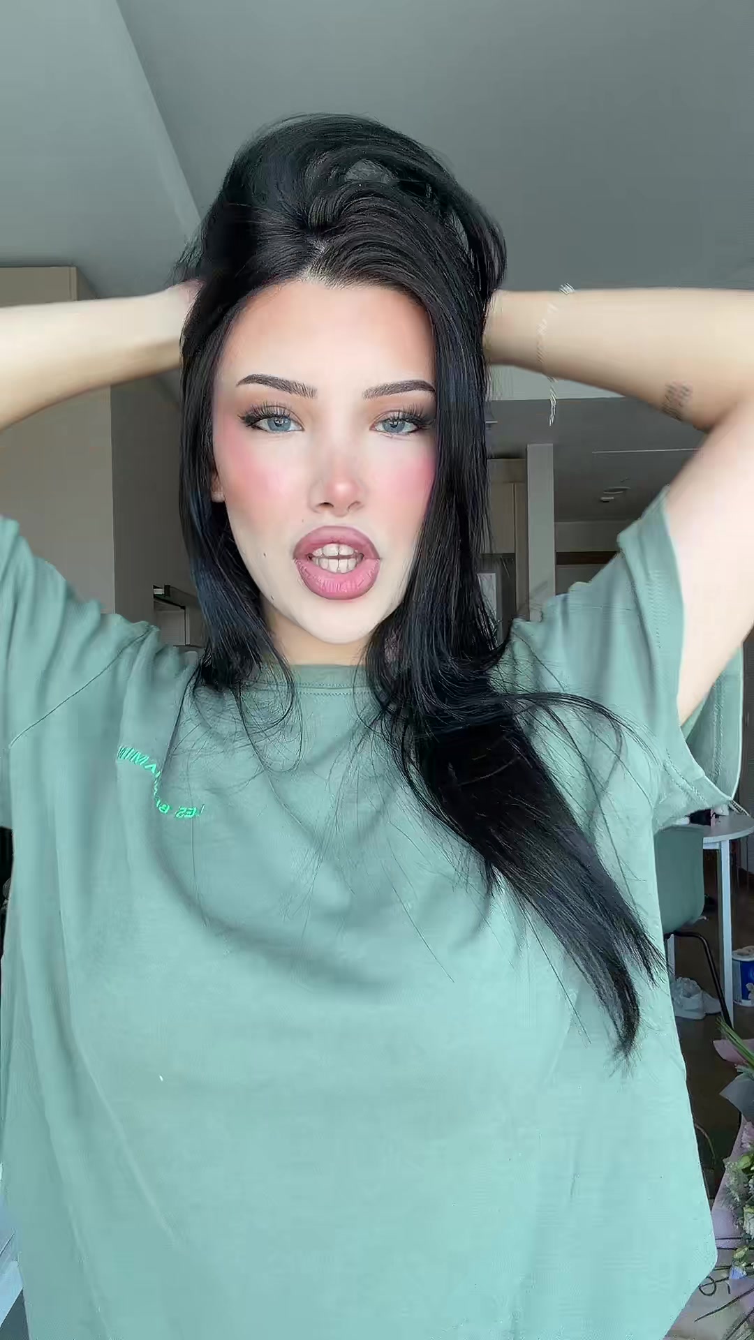 @Nisa