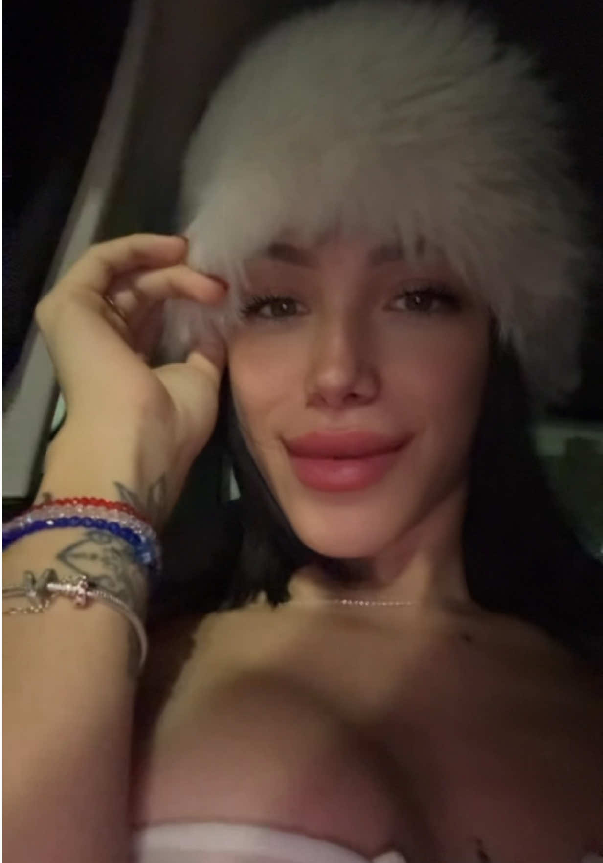 @Valentina Bravo