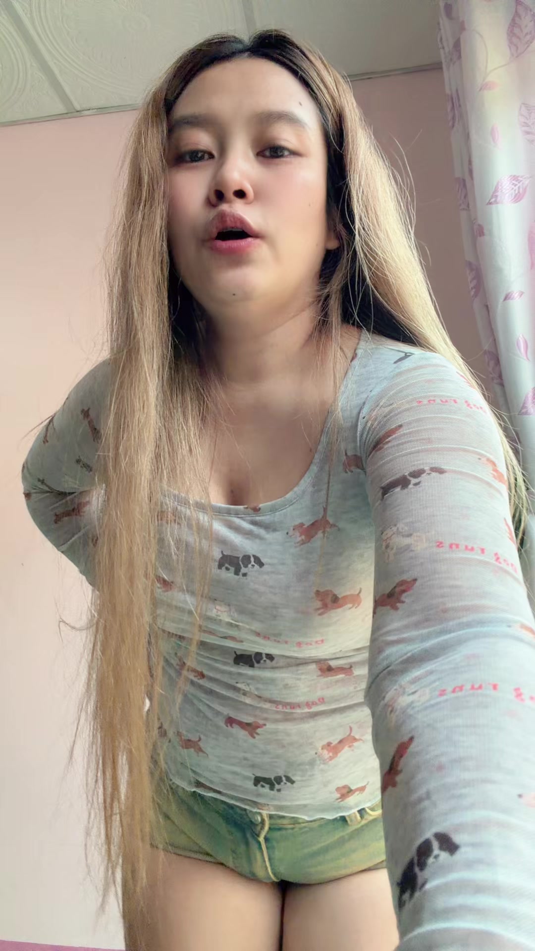 @D