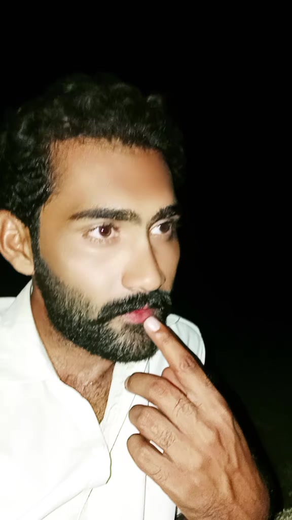 @عبدﷲ ٹھیکیدار