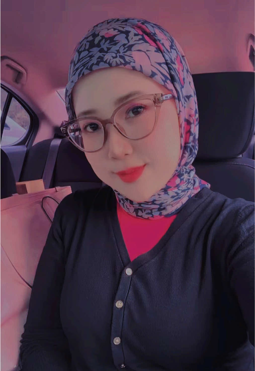 @Hawa Moja🦋