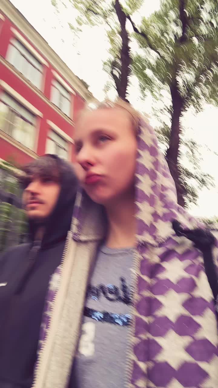 @kizzon
