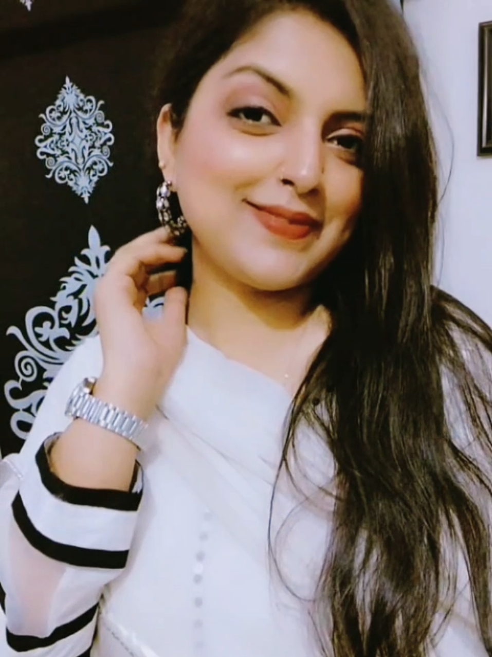 @Dimple queen 20212