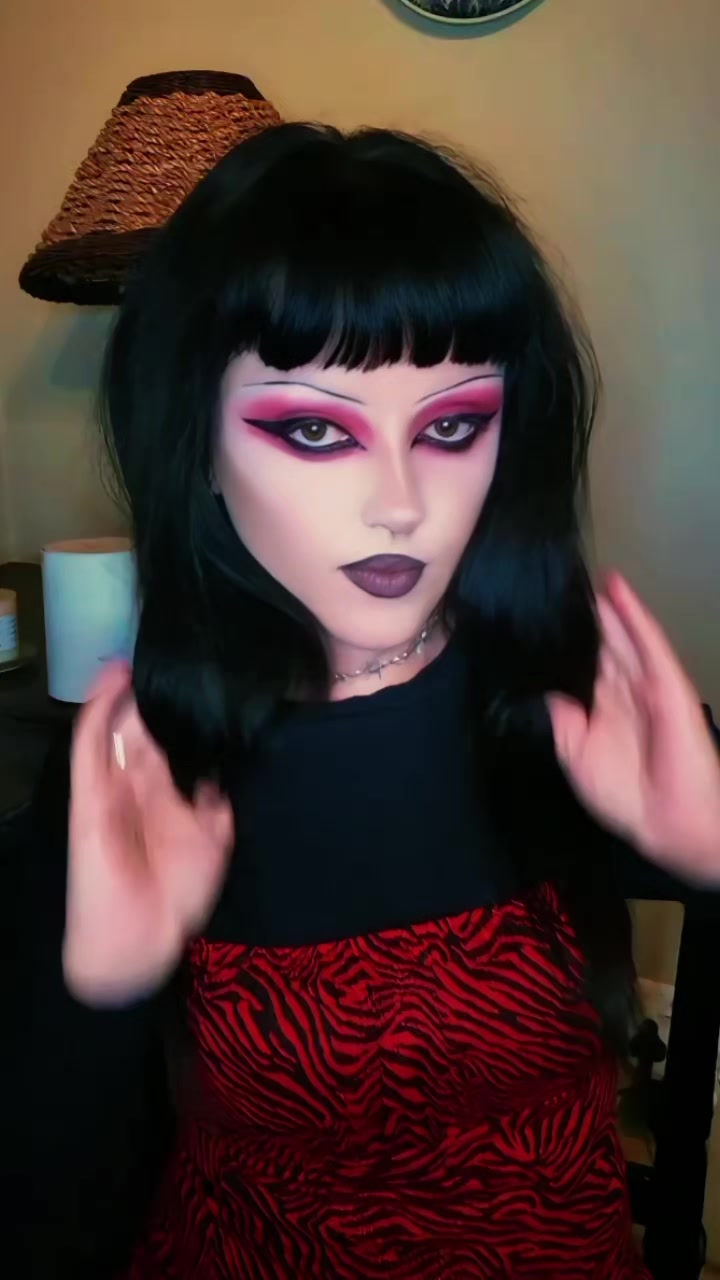 @🖤𝔐𝔢𝔤𝔞𝔫🥀