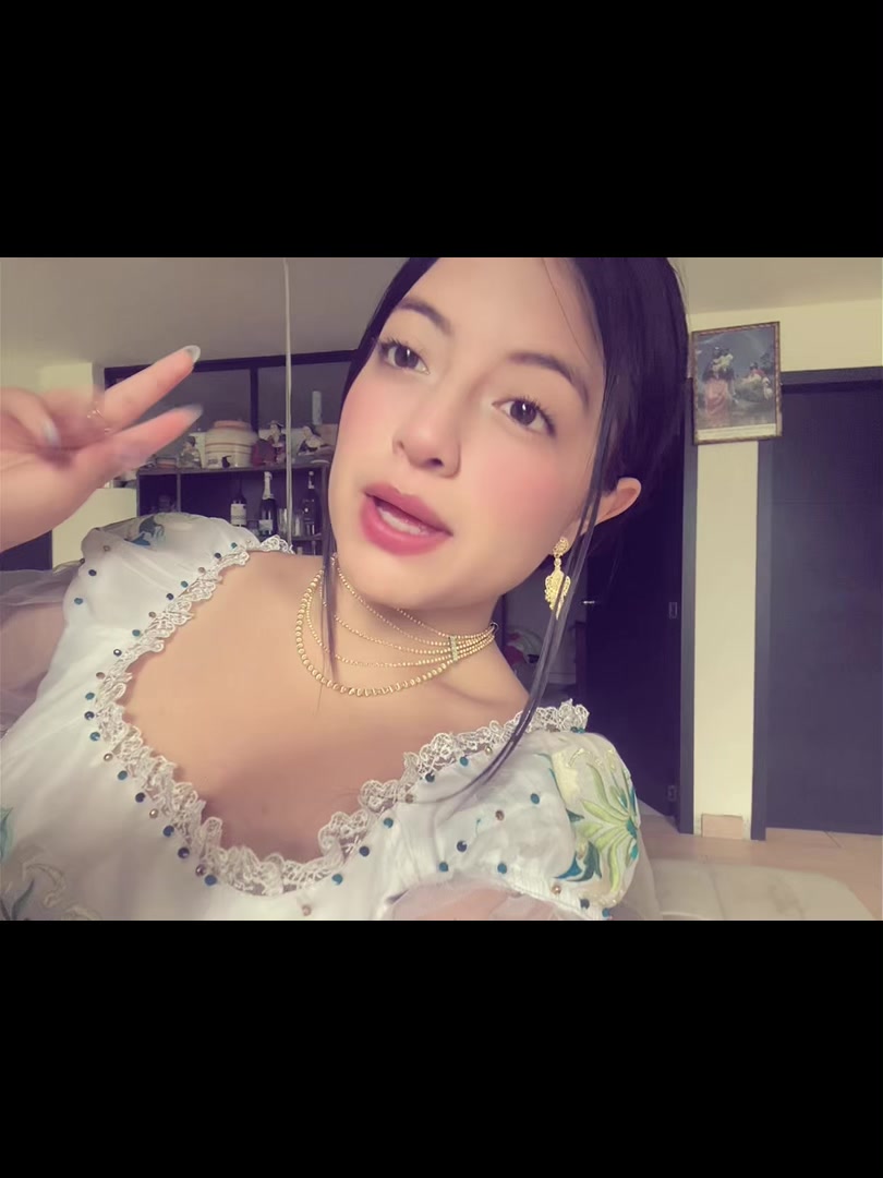 @Lluvia