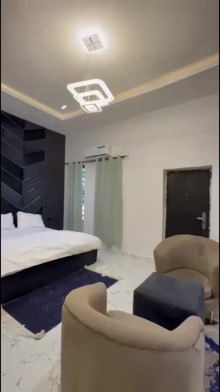 @Nwadinaobi service apartments