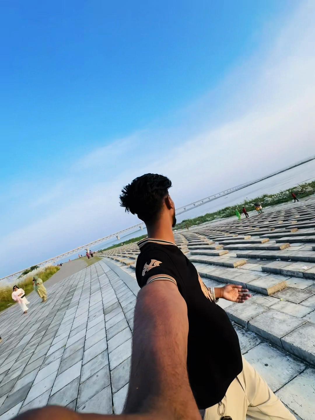 @সাদা বিলাই-😻ツ